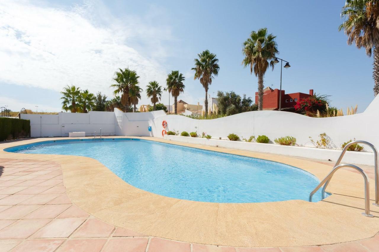 Bonito Apartamento En Campo De Golf Con Piscina Sanlúcar de Barrameda Eksteriør billede